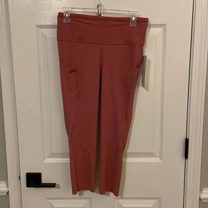 Lululemon Fast and Free Crop 21” Leggings, Size 8